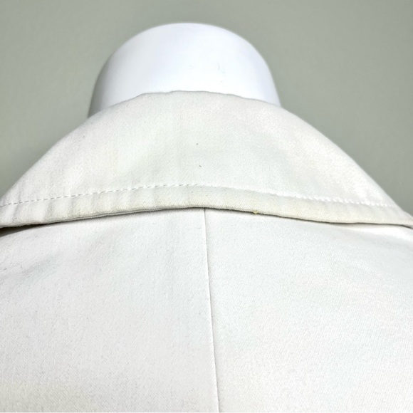 BANANA REPUBLIC cream-colored trench coat - Picture 7 of 13